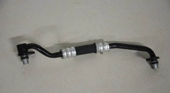 Volkswagen Touareg III Gearbox oil cooler pipe/hose 7P0317824