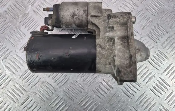 BMW 1 F20 F21 Starter motor 7638194 0001138062