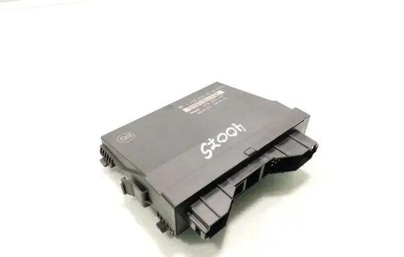 Mercedes-Benz CLK A209 C209 Comfort/convenience module A2098205226