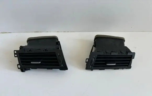 BMW 5 E60 E61 Dashboard air vent grill cover trim 6910732 6910731