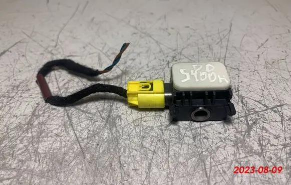 Mercedes-Benz S W221 Airbag deployment crash/impact sensor 0038202826