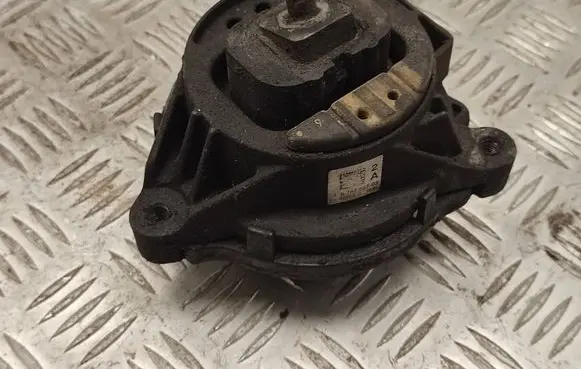 BMW 3 F30 F35 F31 Engine mount bracket 6787657 22116787657