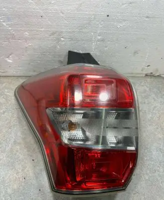Subaru Forester SJ Rear/tail lights 84201SG030 A4M1720000