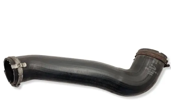 Jaguar XF X250 Intercooler hose/pipe 4R836F072AC D05WB
