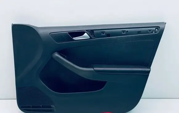 Volkswagen Jetta VI Front door card panel trim 5C7867012K