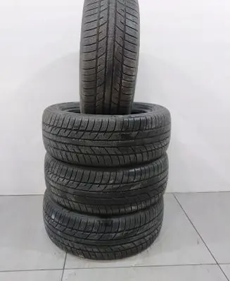 Ford Focus R15 winter tire 