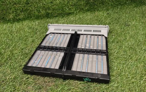Electric cabin heater radiator