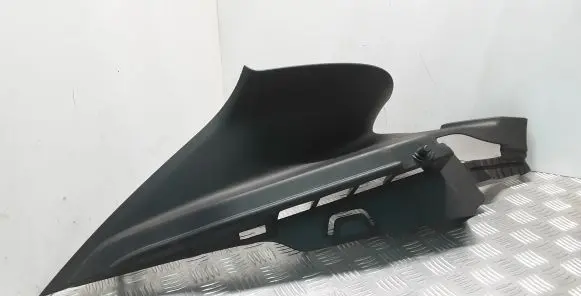 Trunk/boot lower side trim panel