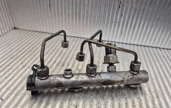 Volkswagen Touareg I Fuel main line pipe 059130089AB