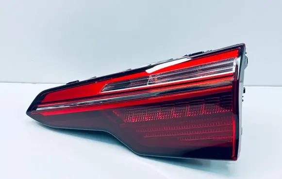 Audi A4 S4 B9 8W Tailgate rear/tail lights 8W5945076AA