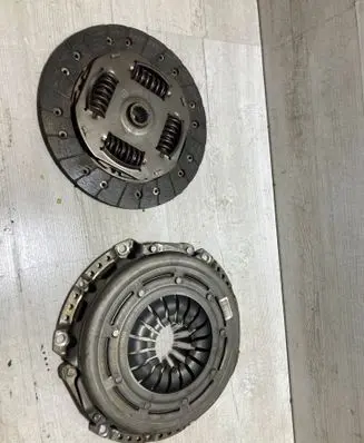 Ford Fiesta Clutch set kit c1bg7550dc c1bg7563dd