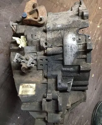 Volvo V70 Manual 5 speed gearbox P8647073 T133501 1023746