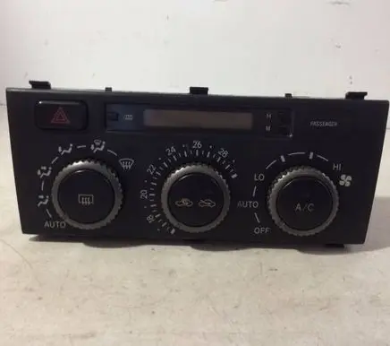 Lexus IS 200-300 Climate control unit 8865053010 1773004023 5590053030
