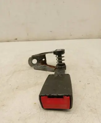 BMW 7 E65 E66 Rear seatbelt buckle 8223323