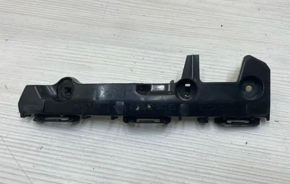 Toyota Hilux (AN10, AN20, AN30) Front bumper mounting bracket 521160K070