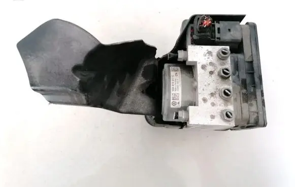 Volkswagen Golf VII ABS Pump 5G0614517C 10.0220-0207.7