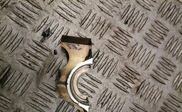 Volkswagen PASSAT B6 Camshaft holder bmp