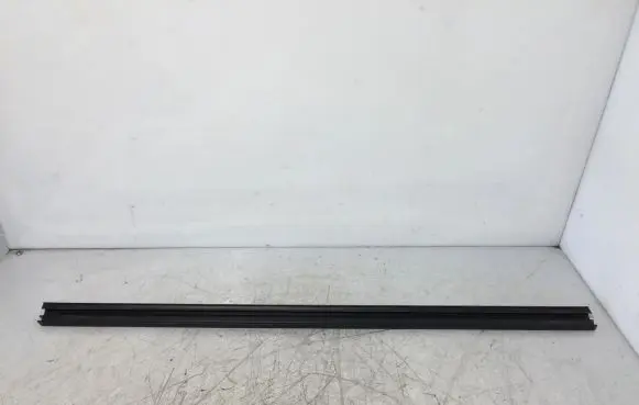 Toyota Proace Rubber seal front coupe door window 9808655880
