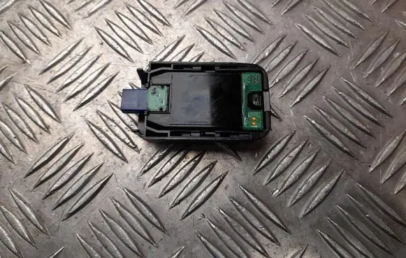 Toyota Prius (XW50) Rain sensor 8994147020