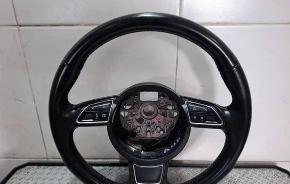 Audi A1 Steering wheel 4G0419091R