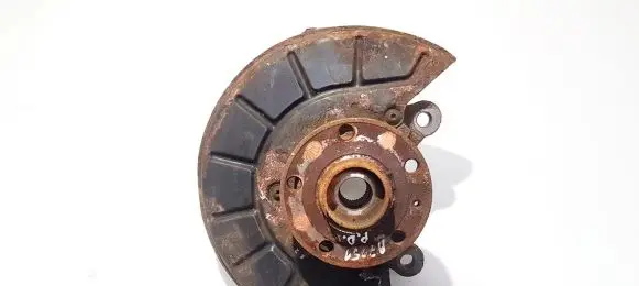 Volkswagen Touran I Front wheel hub