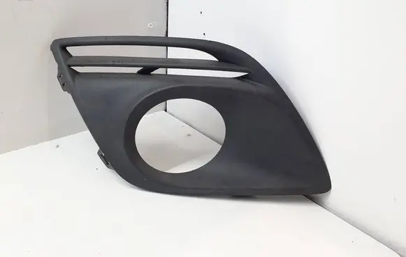 Volvo XC60 Front fog light trim/grill 30763418 30763416