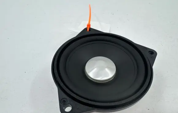 BMW 4 F32 F33 Subwoofer speaker 61928910