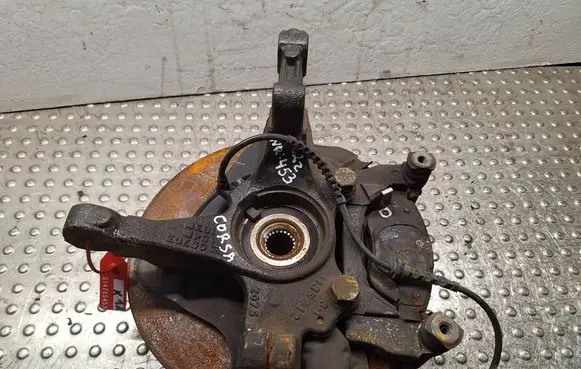 Opel Corsa D Front wheel hub spindle knuckle S14765453 55703154