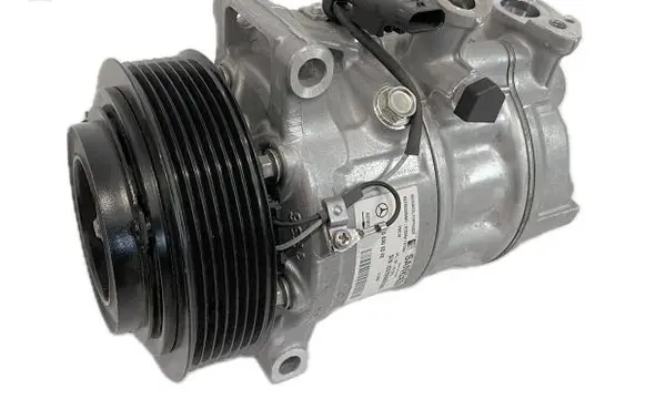 Mercedes-Benz C W205 Air conditioning (A/C) compressor (pump) A0008300202 03159802063 PXC141784