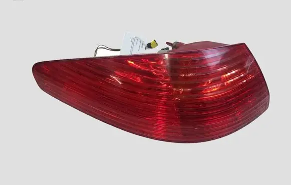 Peugeot 607 Rear/tail lights