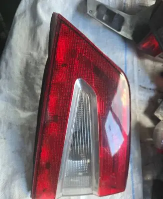 Ford Galaxy Tailgate rear/tail lights 6M2113A603EB 11102006 2TZ00923401