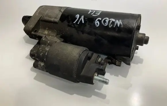 Mercedes-Benz CLK A209 C209 Starter motor