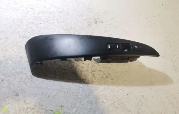 Hyundai ix35 Electric window control switch 935802S1109P