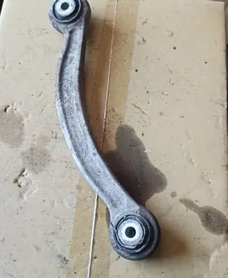Rear control arm