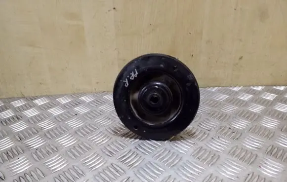 Lexus CT 200H Front coil spring rubber mount 