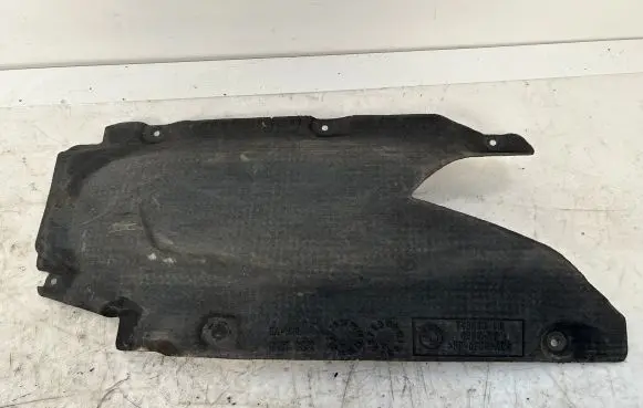 BMW 7 G11 G12 Heat shield in engine bay 7340174
