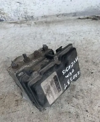 Toyota Avensis T250 ABS Pump 265800382