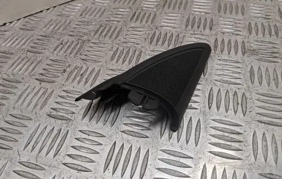 Audi A4 S4 B7 8E 8H Front door high frequency speaker 8H0035399