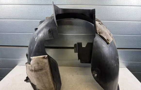 Peugeot 3008 I Front wheel arch liner splash guards 9682911180