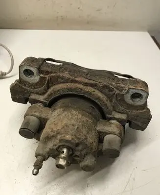 Ford Mondeo MK V Front brake caliper DG9C2B302BA