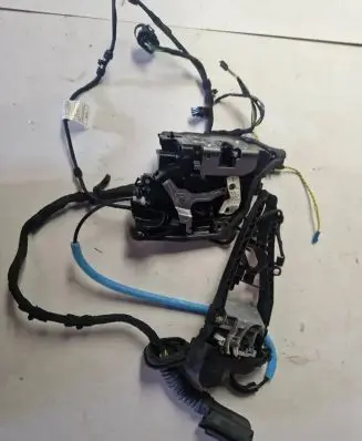 BMW X6 F16 Rear door lock 7362793 18427810