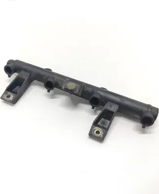 Peugeot 206 Fuel main line pipe 9625194080