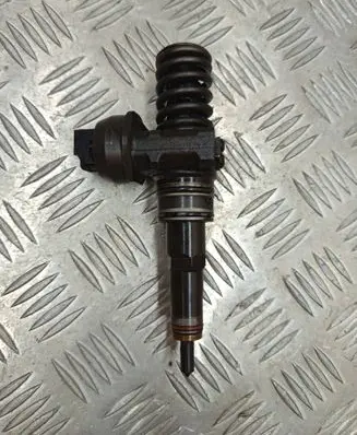 Audi A3 S3 8P Fuel injector