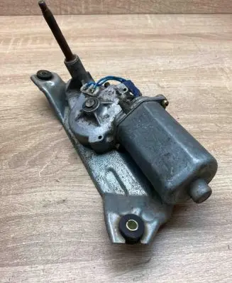 Mitsubishi Colt Rear window wiper motor WM32061S 2B24