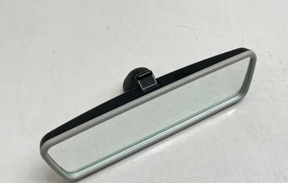 Volkswagen Caddy Rear view mirror (interior) E1021065
