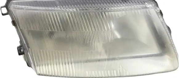 Volkswagen PASSAT B5 Headlight/headlamp 14869200