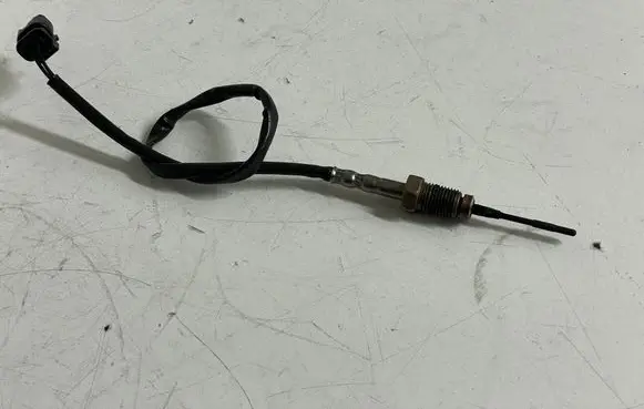 BMW 5 F10 F11 Exhaust gas temperature sensor 7543312