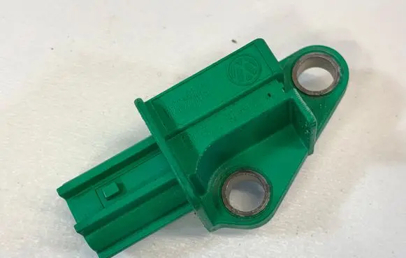 Audi Q7 4L Airbag deployment crash/impact sensor 1K0909606C 5WK43544