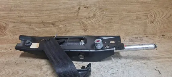 Volvo S80 Front seatbelt 30734846