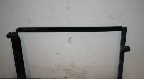 Volvo XC90 Bottom radiator support slam panel 30730523